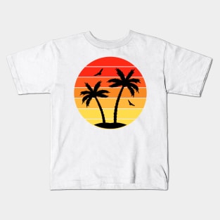 Vintage Colorful  beach sunset palm trees Kids T-Shirt